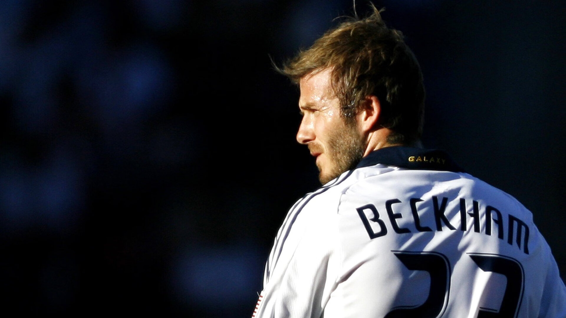 青训营推出基础动作分解课程提升技术打底效率，青训模式